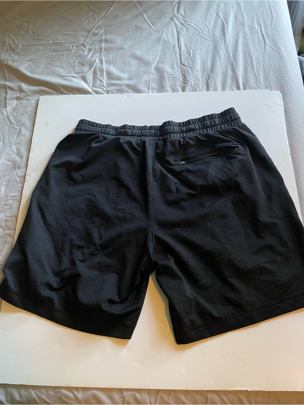 VUORI Men’s Black Ponto Shorts size Medium, 7” Inseam - Picture 3 of 7